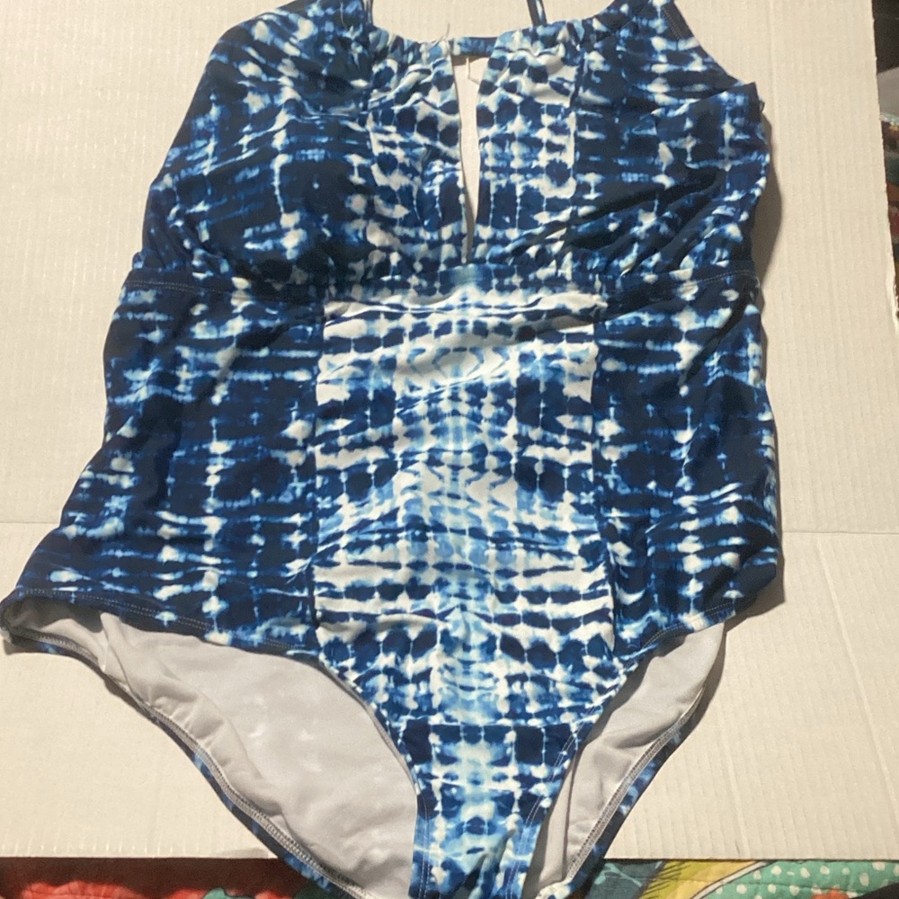 Blue Tie-Dye One-Piece Swimsuit - Stylish Women’s Swimwear nwot